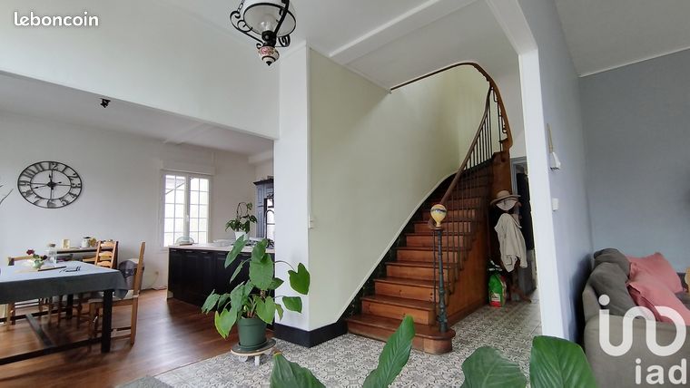 5 bedrooms House in Saint-Aubin-les-Elbeuf, France No. 315073