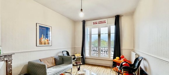 2 bedrooms Apartment in Chantilly, France No. 212541 3
