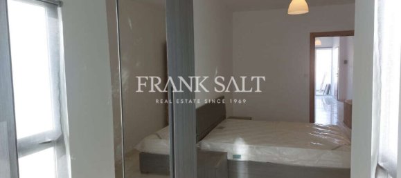 Пентхаус с 1 спальней в Сан-Пауль-иль-Бахар, Мальта № 7205 5