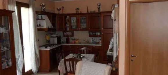 Villa de 3 divisões em Cologno Monzese, Italy N.º 170914 15