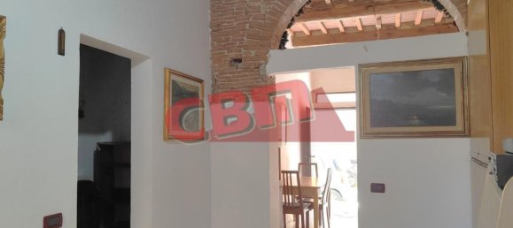 3 rooms Apartment in Livorno, Italy No. 282401 11
