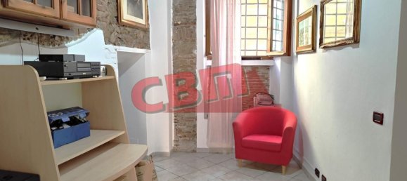 3 rooms Apartment in Livorno, Italy No. 282401 8