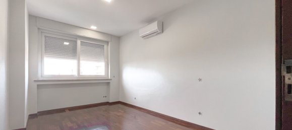 4 bedrooms Apartment in Vila Nova de Gaia, Portugal No. 40506 3