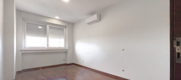 4 bedrooms Apartment in Vila Nova de Gaia, Portugal No. 40506 7