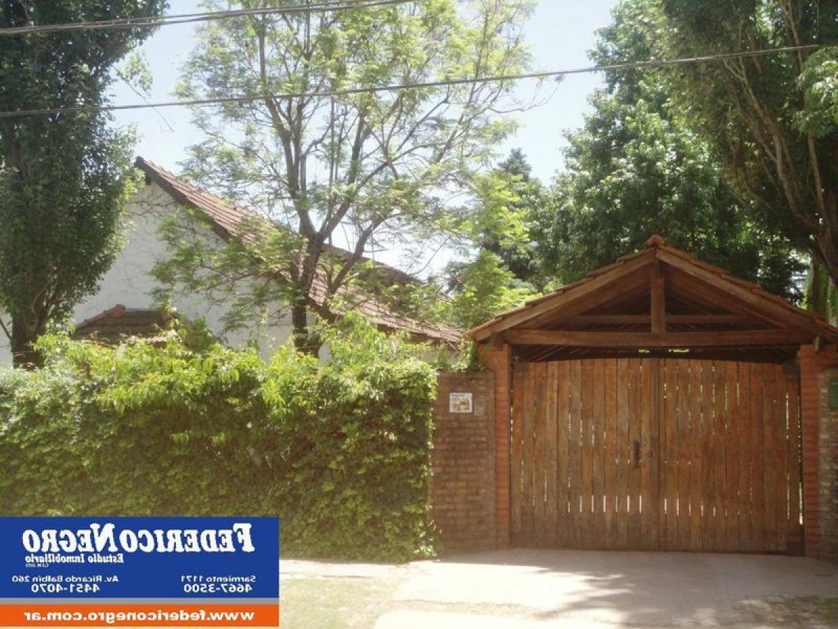  Land in San Miguel, Argentina No. 42127