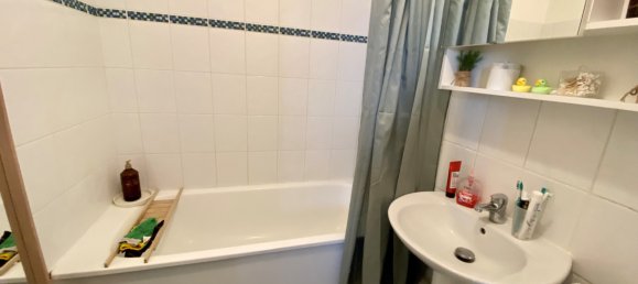 1 bedroom Apartment in Massy, France No. 179099 6