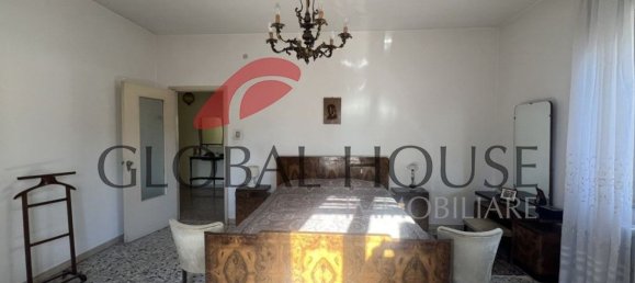 Casa de 6 habitaciónes en Montorio al Vomano, Italy No. 28313 17