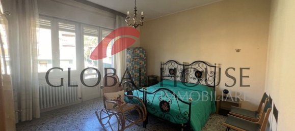 Casa de 6 habitaciónes en Montorio al Vomano, Italy No. 28313 23