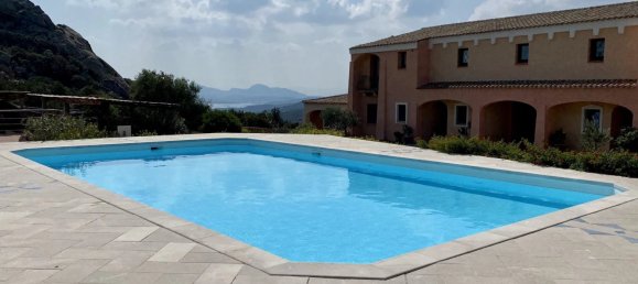 3 Schlafzimmer Haus in Arzachena, Italy, Nr. 158866 2