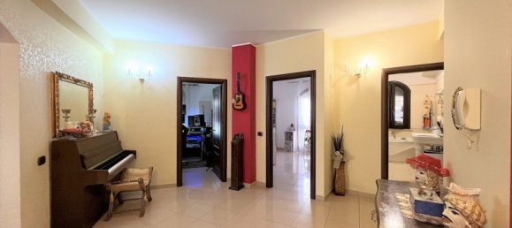 5 bedrooms Villa in Avola, Italy No. 135023 12