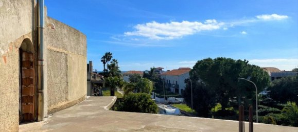 5 bedrooms Villa in Avola, Italy No. 135023 4