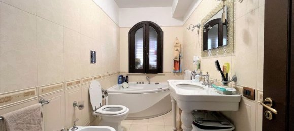 5 bedrooms Villa in Avola, Italy No. 135023 18