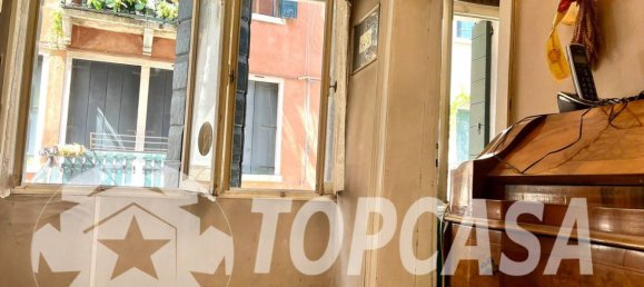 2 bedrooms Apartment in Venice, Italy No. 259307 4