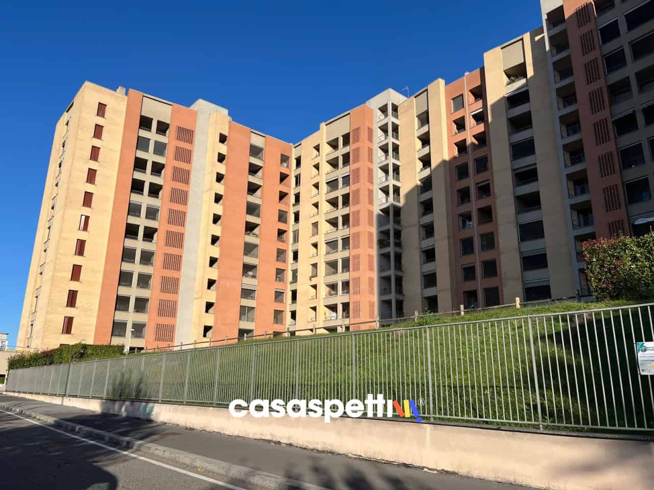 1 chambre Appartement à Milan, Italy No. 241363