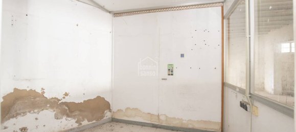 Garage à Ciutadella De Menorca, Spain 666m² No. 5044 6