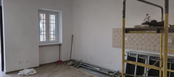 3-salle Maison à Frascati, Italy No. 181570 14