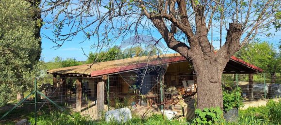 Земельный участок с 1 комнатой в Ното, Италия № 117806 9