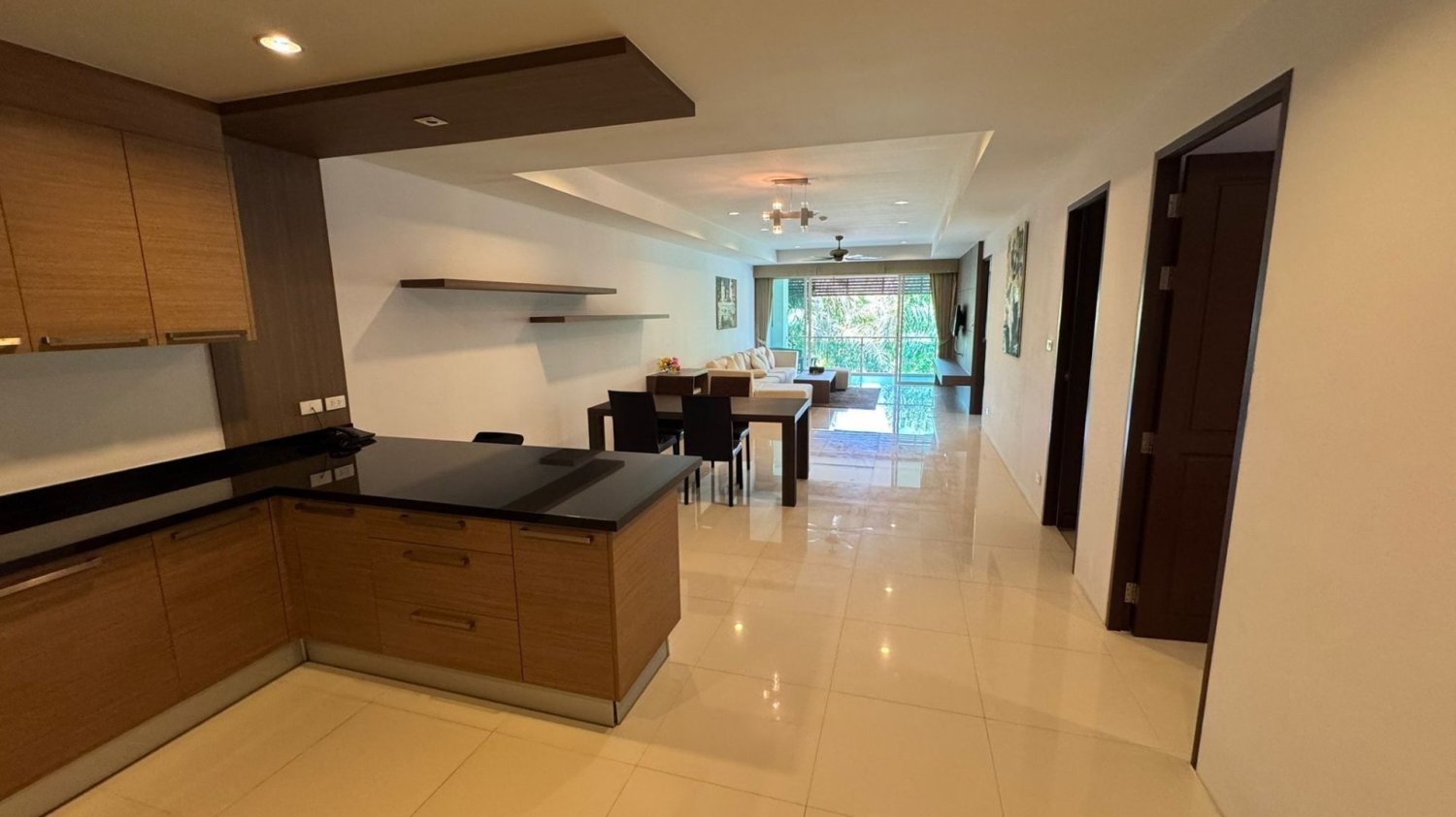 2 bedrooms Condo in Phuket, Thailand No. 67988