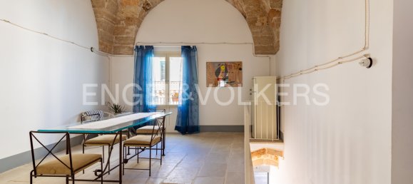 2 bedrooms House in Taranto, Italy No. 109156 2