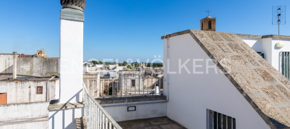 2 bedrooms House in Taranto, Italy No. 109156 9