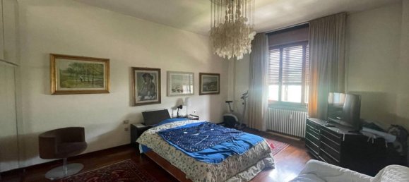 6 rooms Penthouse in Prato, Italy No. 173680 19