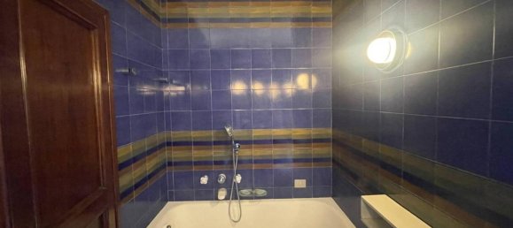 6 rooms Penthouse in Prato, Italy No. 173680 26