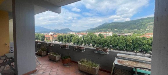 6 rooms Penthouse in Prato, Italy No. 173680 8