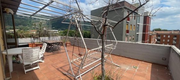 6 rooms Penthouse in Prato, Italy No. 173680 6