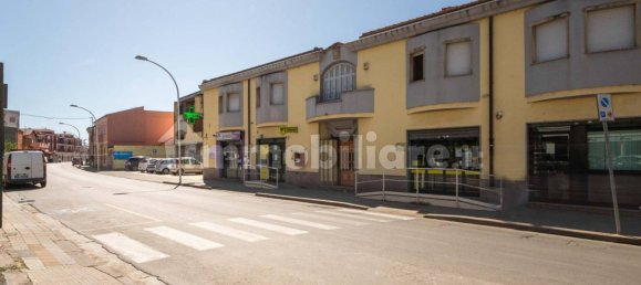 4-Zimmer Gewerbliche Immobilie in Decimomannu, Italy, Nr. 160051 2