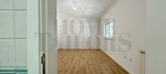 4 Schlafzimmer Villa in Corroios, Portugal, Nr. 287940 21