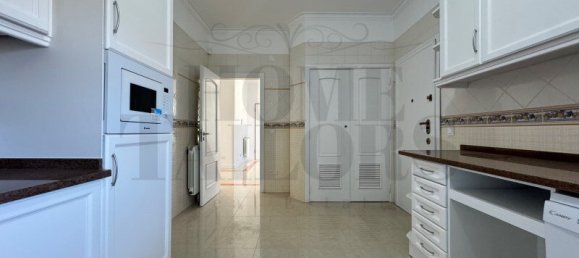 4 Schlafzimmer Villa in Corroios, Portugal, Nr. 287940 42