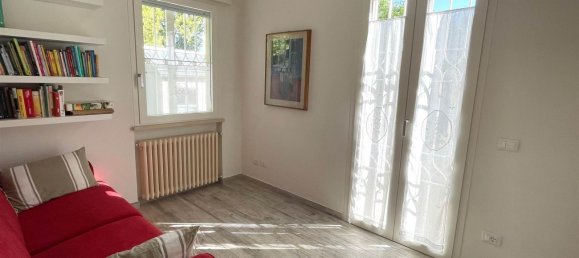 4 bedrooms Villa in Forte dei Marmi, Italy No. 79770 8