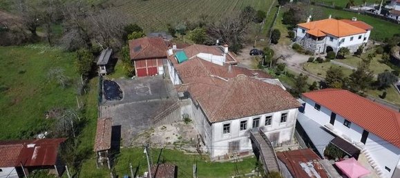Casa de 4 dormitorios en Palmeira, Portugal No. 37769 22