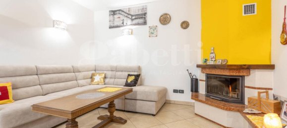 6 rooms Villa in Pordenone, Italy No. 14625 10