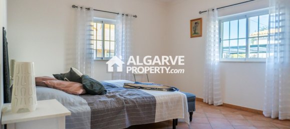 5 Schlafzimmer Villa in Almancil, Portugal, Nr. 337252 24