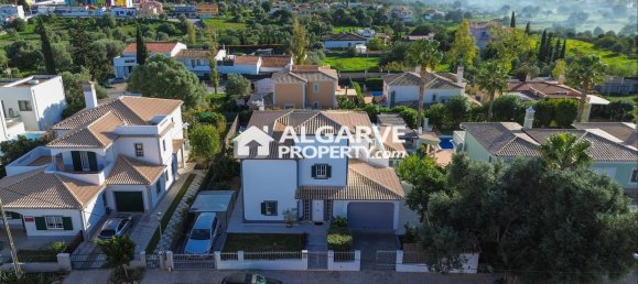 5 Schlafzimmer Villa in Almancil, Portugal, Nr. 337252 48