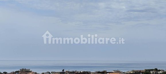 Квартира с 3 спальнями в Формия, Италия № 28691 18