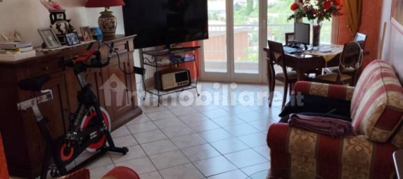 Квартира с 3 спальнями в Формия, Италия № 28691 3