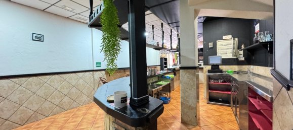 159m² propriété commerciale à vendre à Torrevieja, Alicante, Valencian Community, Spain № 369849 25