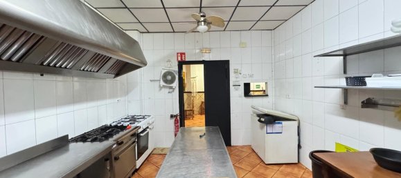 159m² propriété commerciale à vendre à Torrevieja, Alicante, Valencian Community, Spain № 369849 6