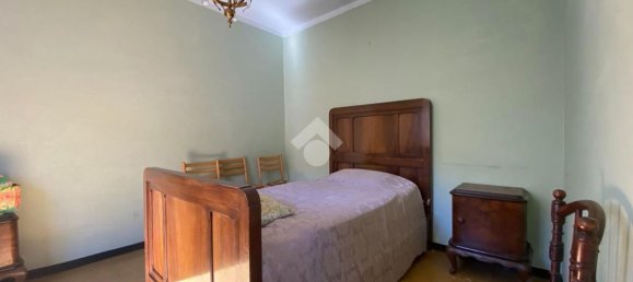 5 rooms Apartment in Montoggio, Italy No. 151779 6