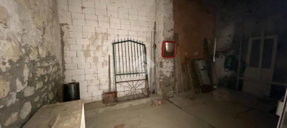 5 rooms Apartment in Montoggio, Italy No. 151779 16