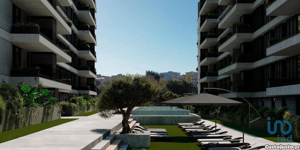 3 Schlafzimmer Wohnung in Porto, Portugal, Nr. 180877