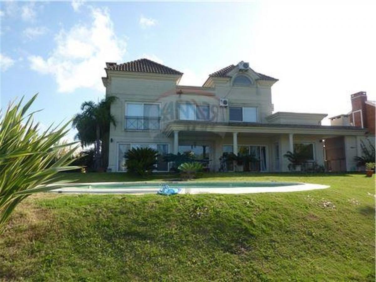 5 bedrooms House in Tigre, Argentina No. 51926