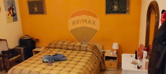 5 rooms Apartment in Catania, Italy No. 273929 16