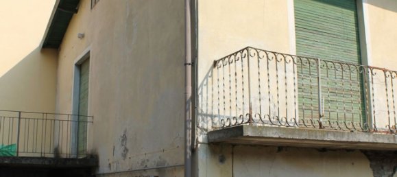 5 rooms Villa in Seriate, Italy No. 107384 4