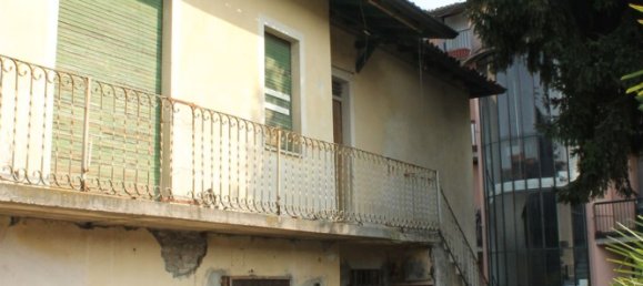 5 rooms Villa in Seriate, Italy No. 107384 5