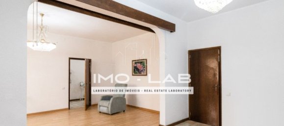 4 bedrooms House in Funchal, Portugal No. 146098 10