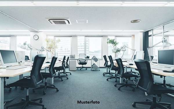  Office in Altglienicke, Germany No. 336216