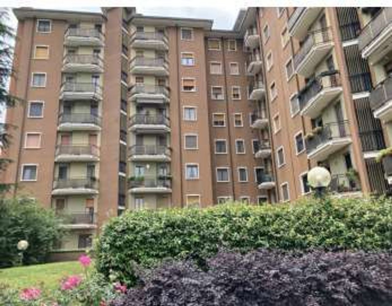 Apartamento de 4 divisões em Trezzano sul Naviglio, Italy N.º 6287